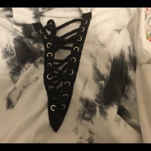 Rue 21 long sleeved crop